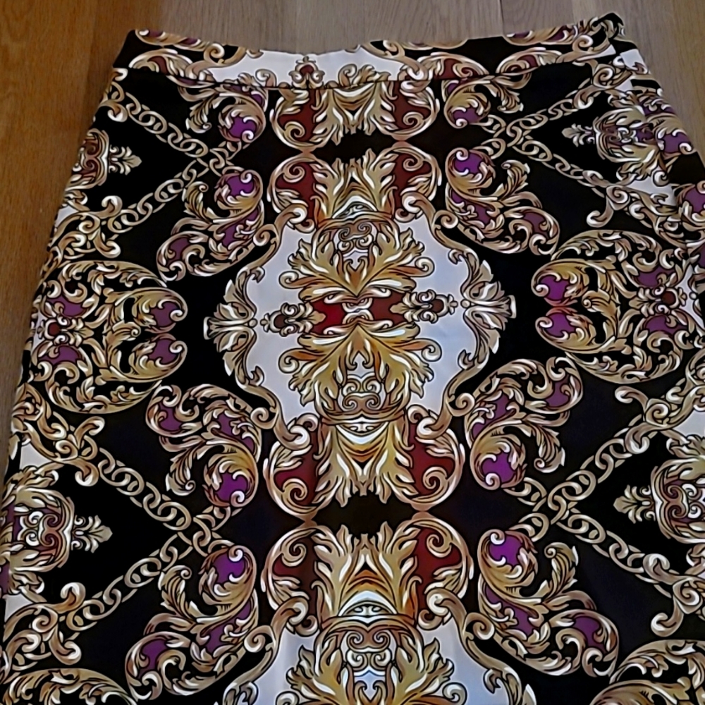 Ladies multi print skirt